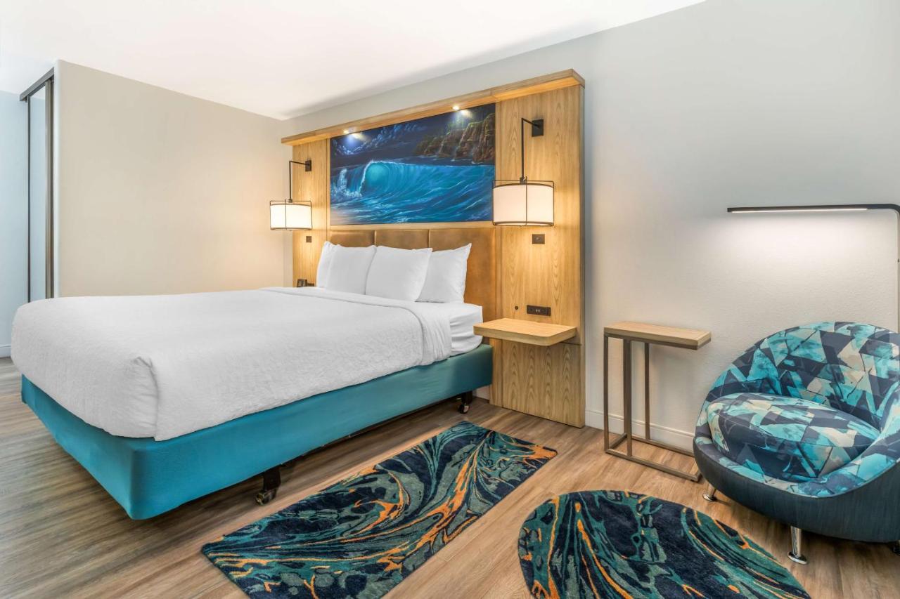 | Best Western Plus Capitola By-the-sea Inn & Suites