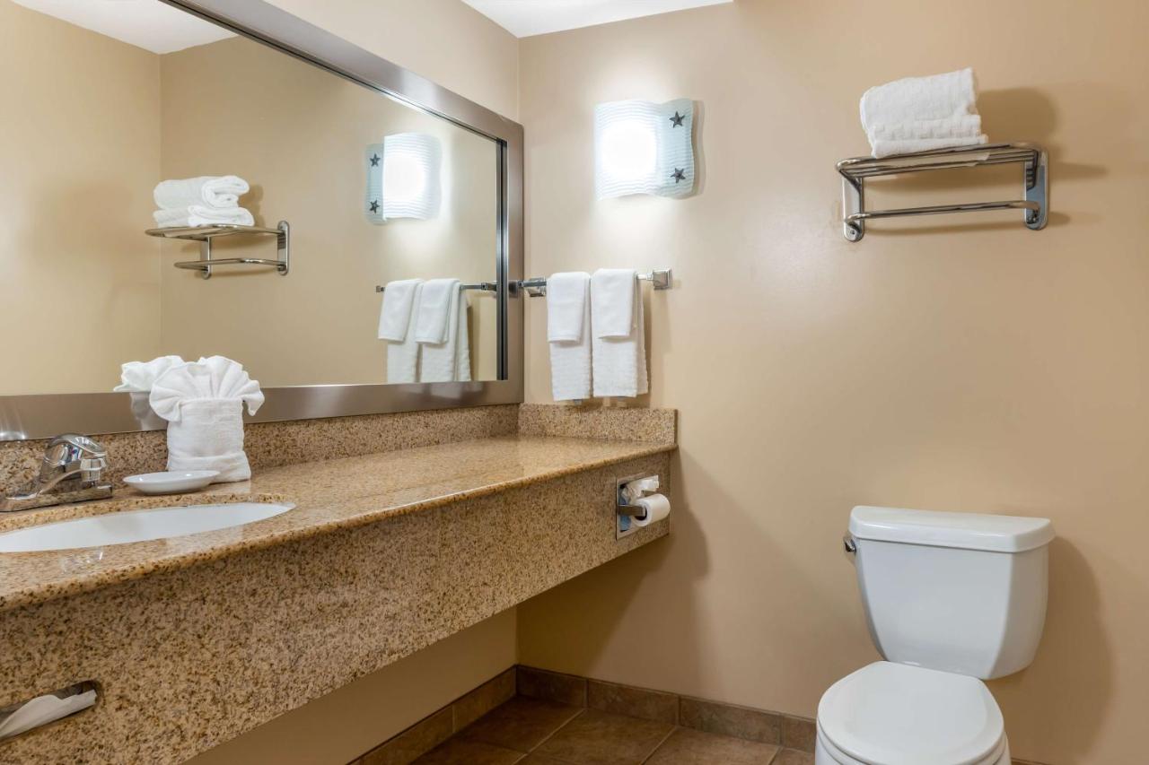 | Best Western Plus Capitola By-the-sea Inn & Suites