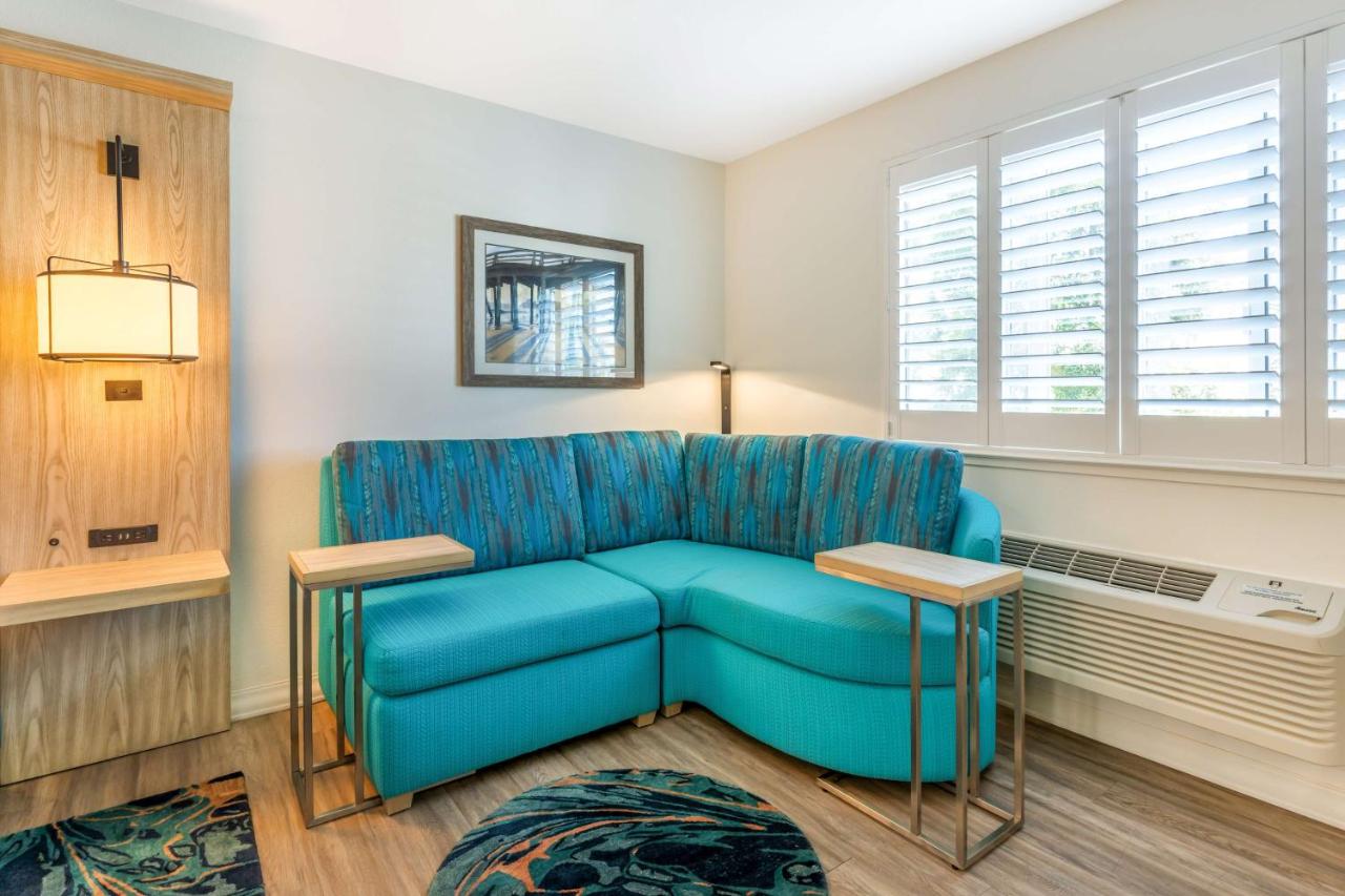 Two-Bedroom Suite at Best Western Plus Capitola By-the-sea Inn & Suites