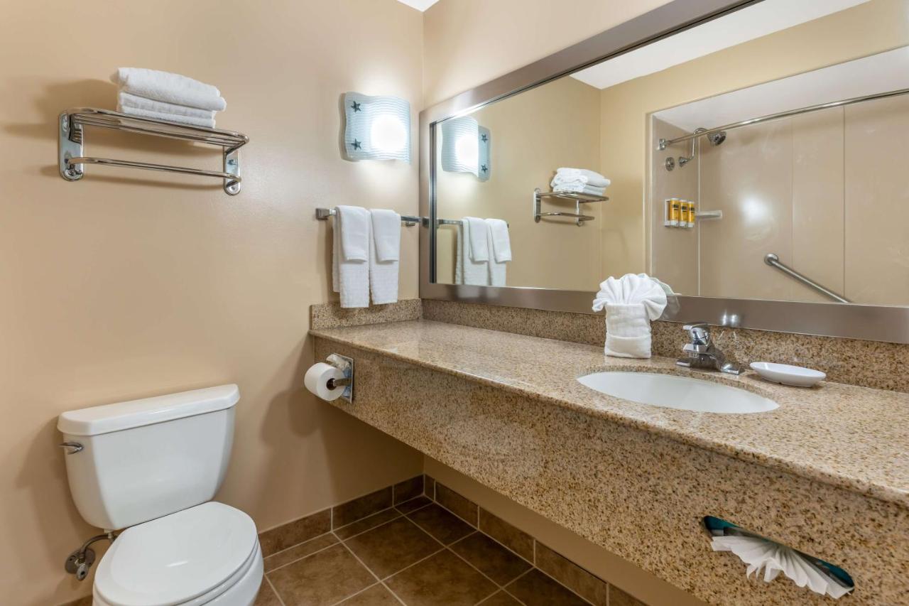 | Best Western Plus Capitola By-the-sea Inn & Suites