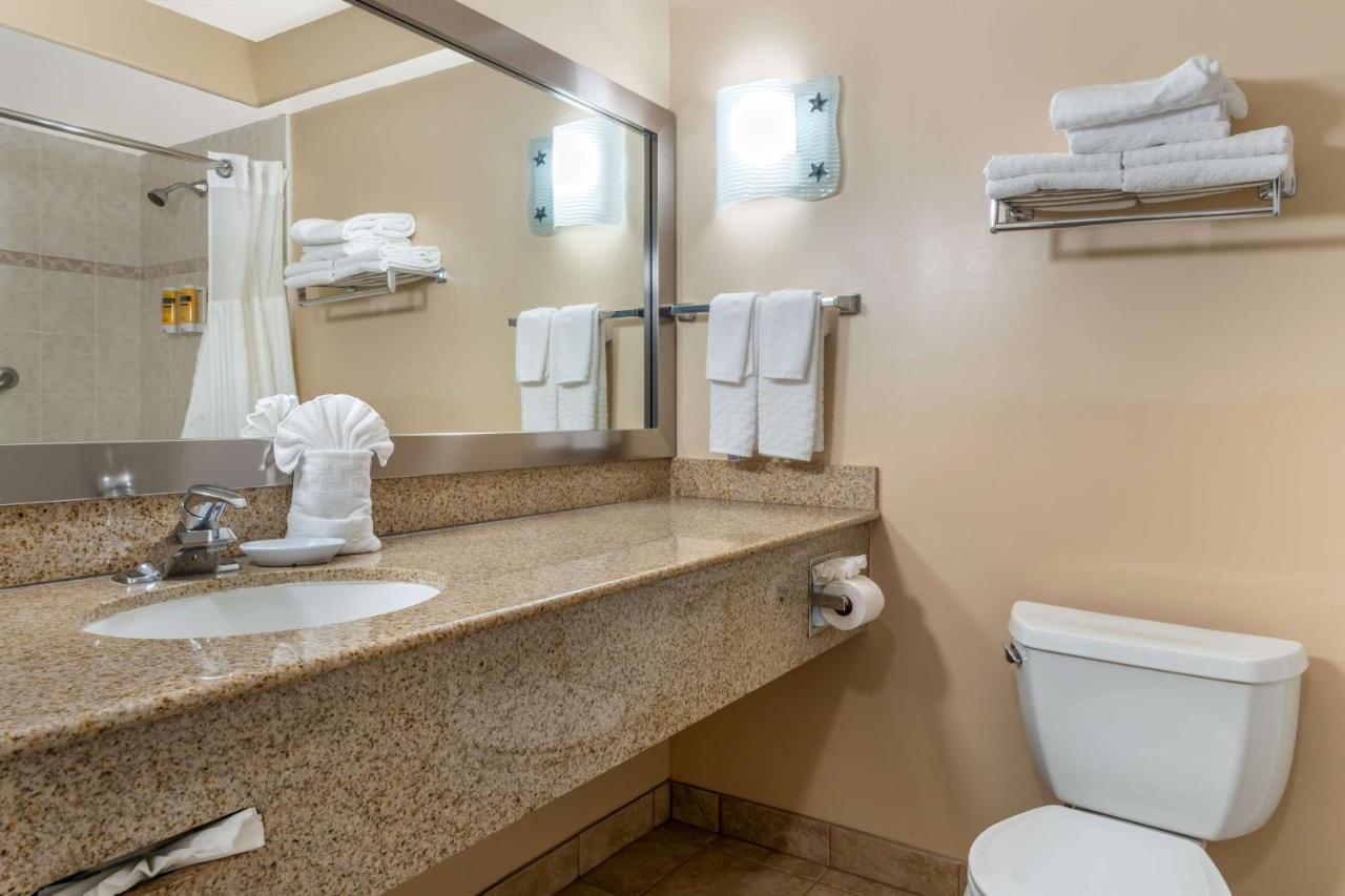 | Best Western Plus Capitola By-the-sea Inn & Suites