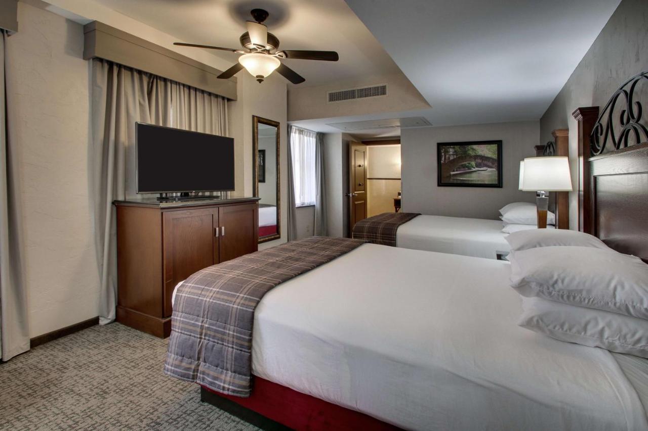 Deluxe Queen Room with Two Queen Beds at Drury Plaza Hotel San Antonio Riverwalk