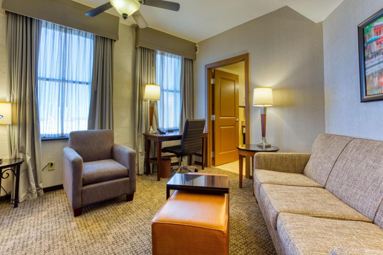 King Suite with Sofa Bed at Drury Plaza Hotel San Antonio Riverwalk