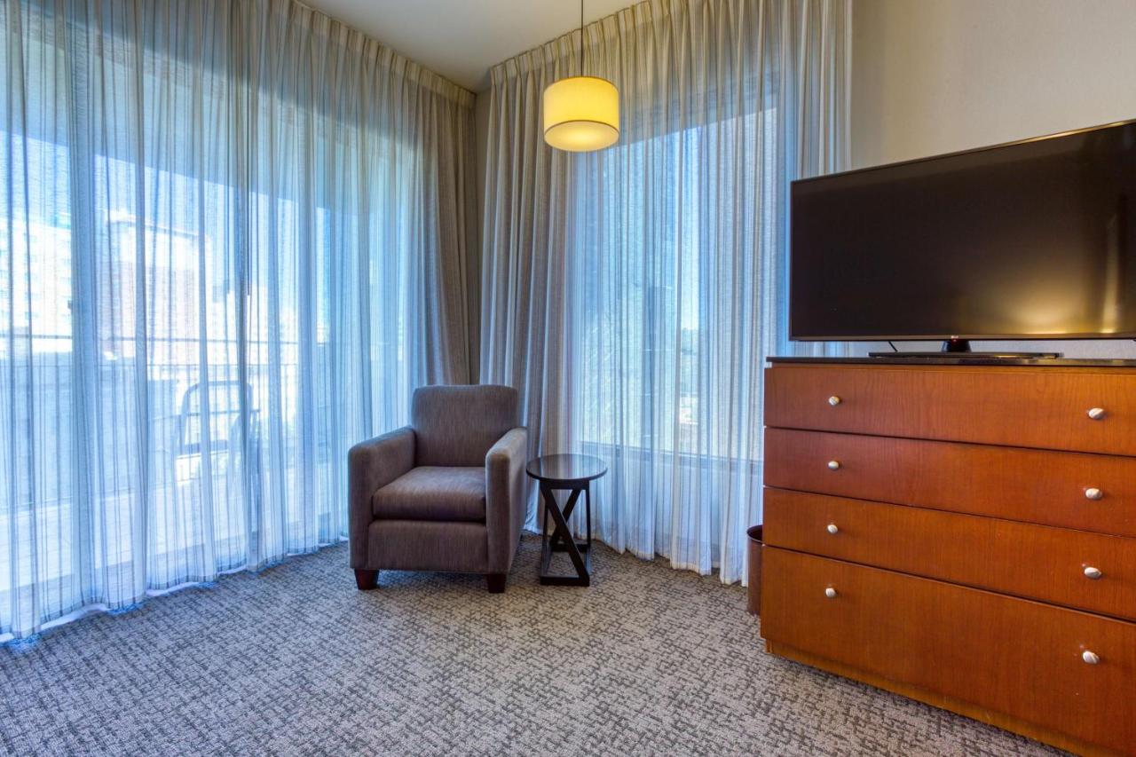King Suite with Spa Bath with Terrace at Drury Plaza Hotel San Antonio Riverwalk