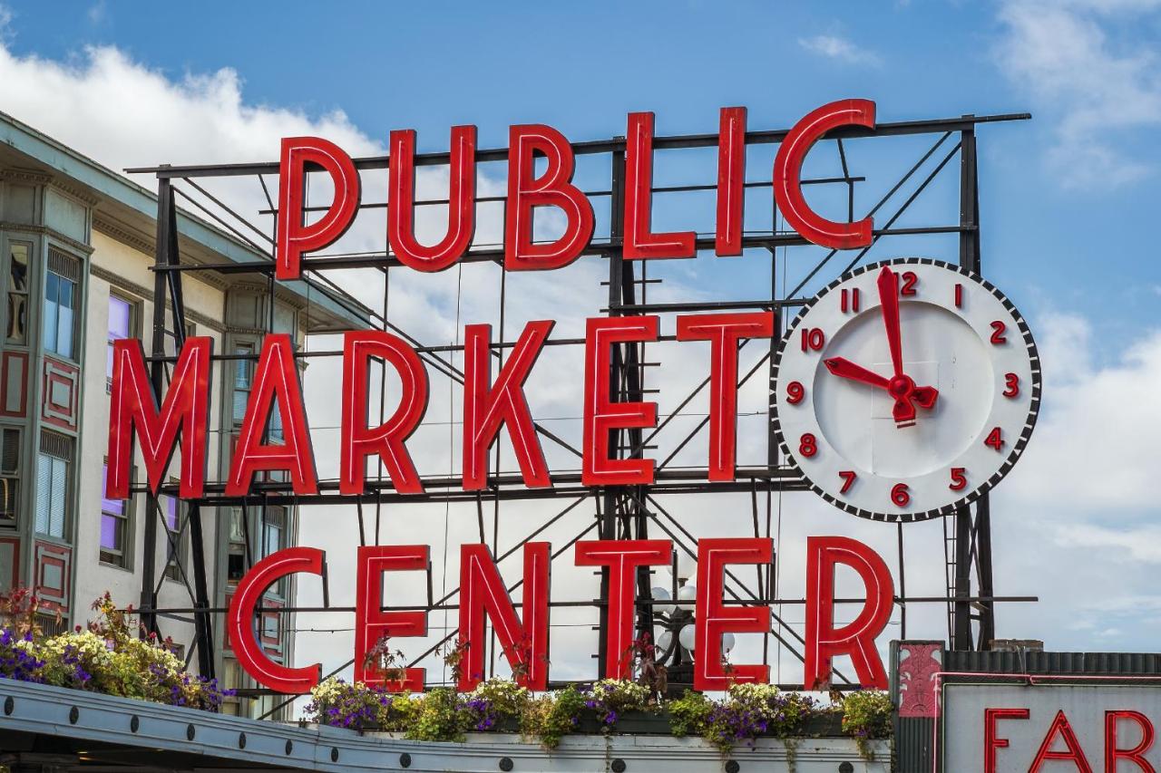 | Silver Cloud Hotel - Seattle University of Washington District