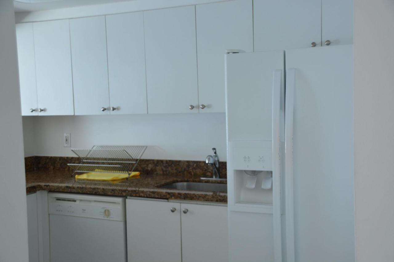 | New Point Miami Beach Apartments