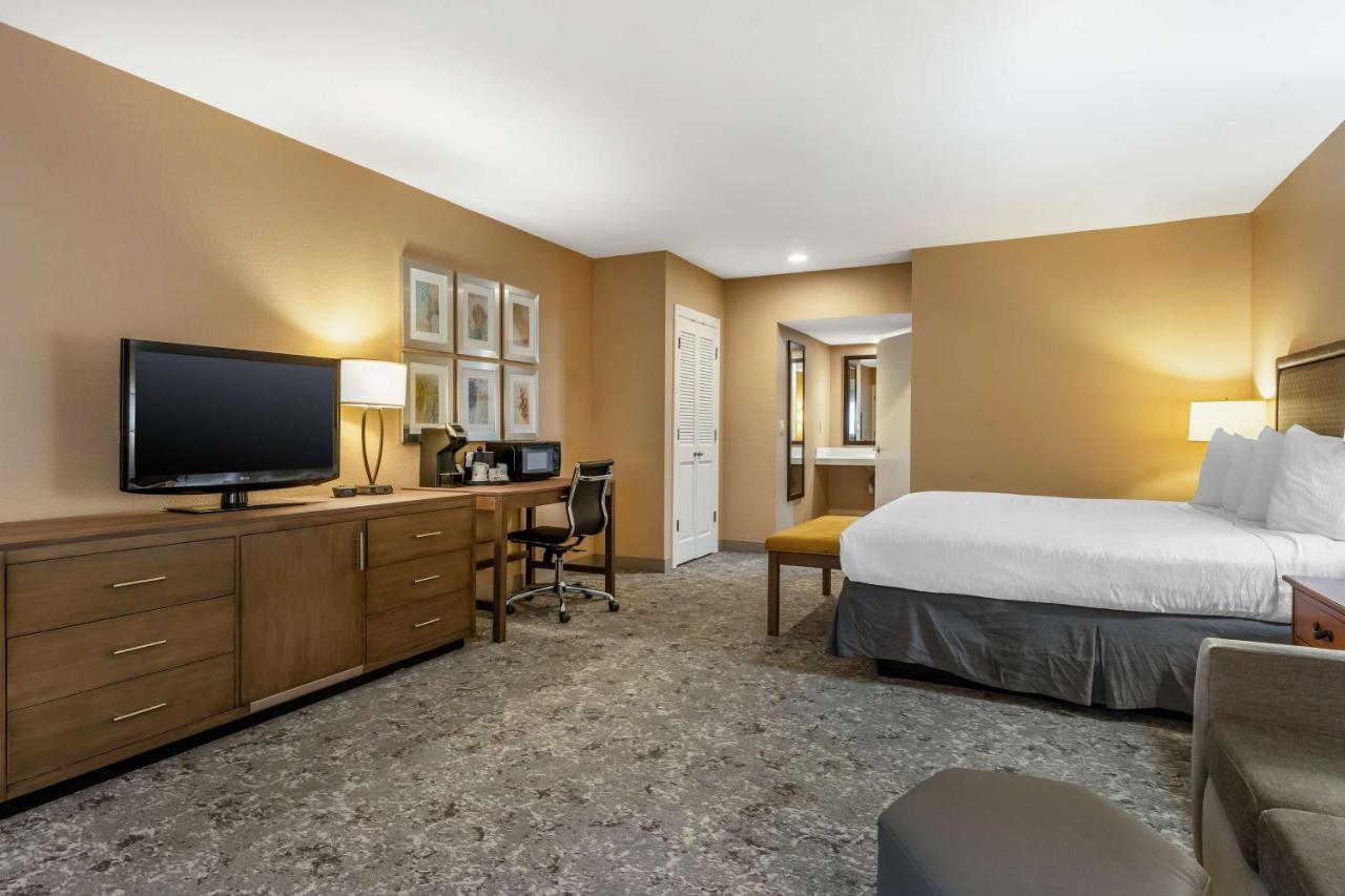 King Suite - Disability Access at Best Western Plus Inn Scotts Valley