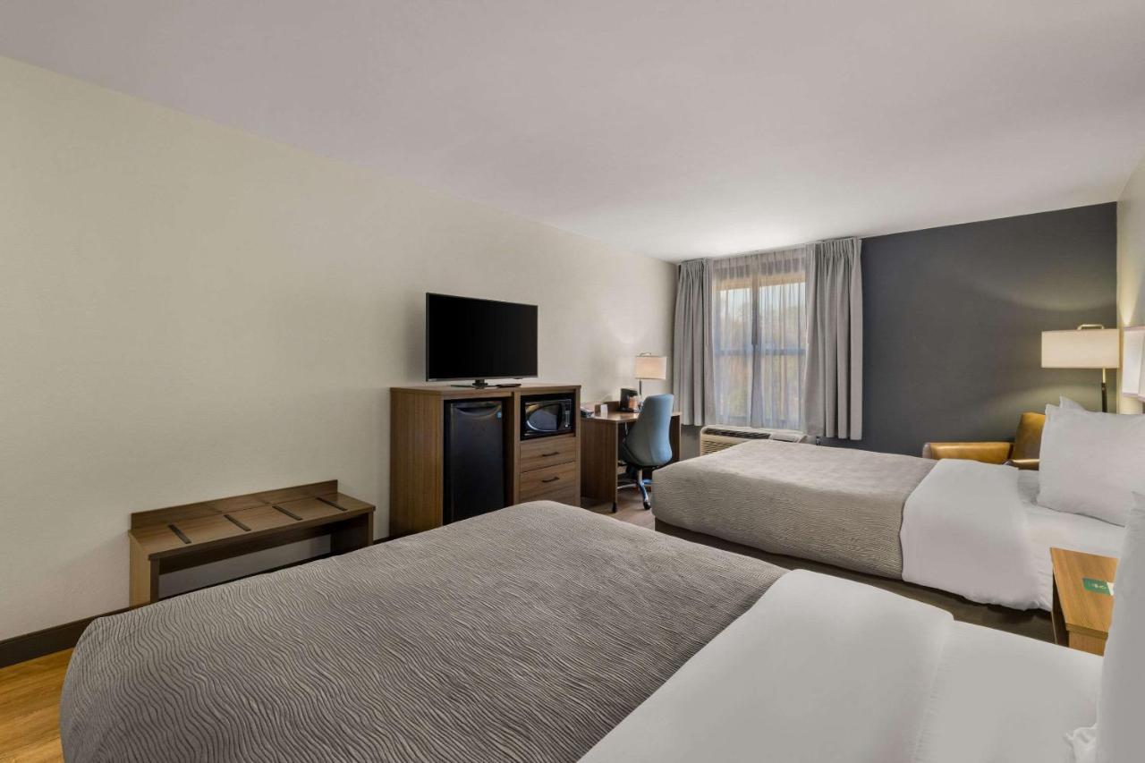 | Quality Inn & Suites Matthews