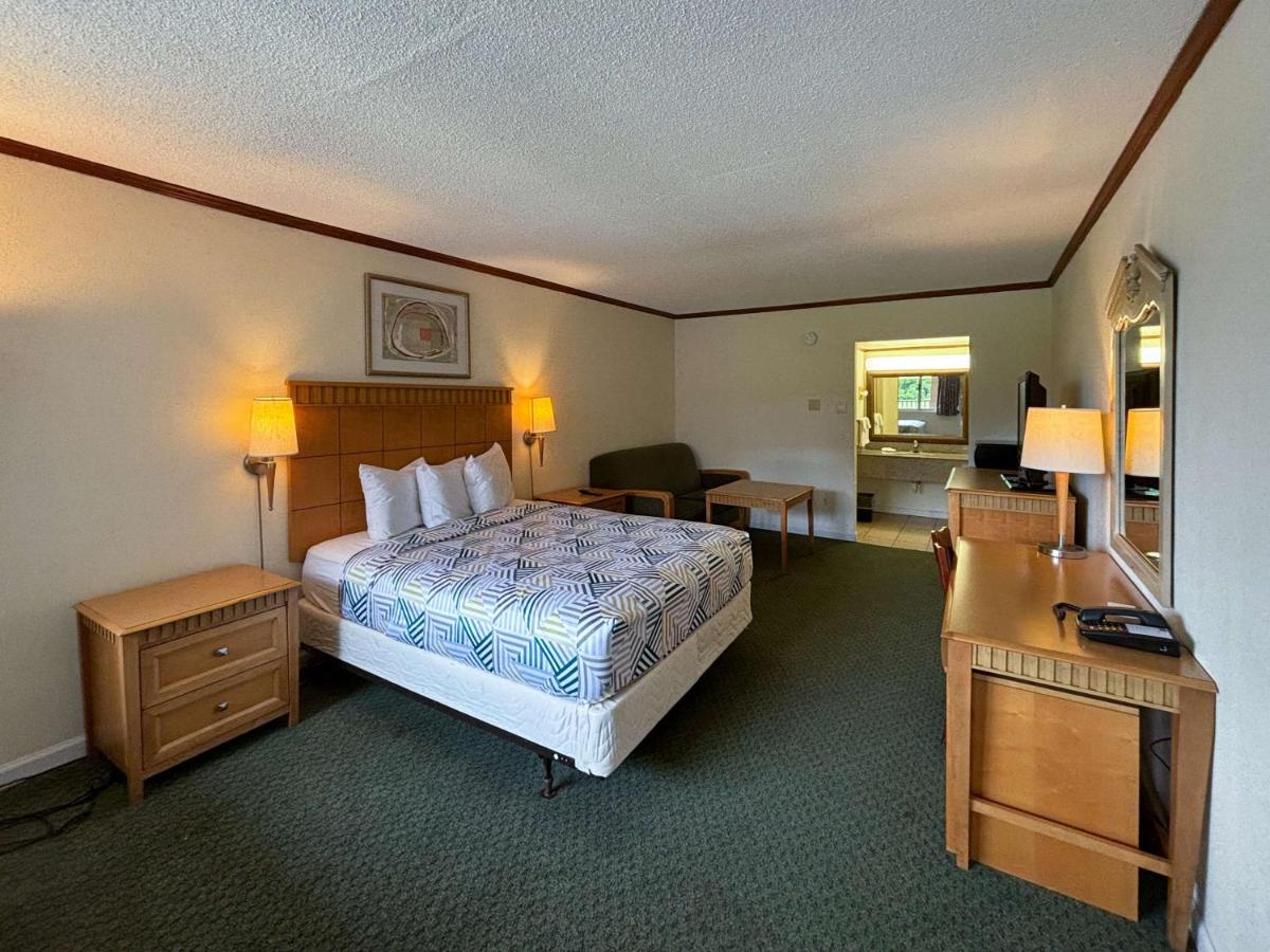 | Americas Best Value Inn-Pocomoke City