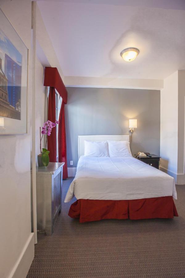 Double Room at Grant Plaza Hotel