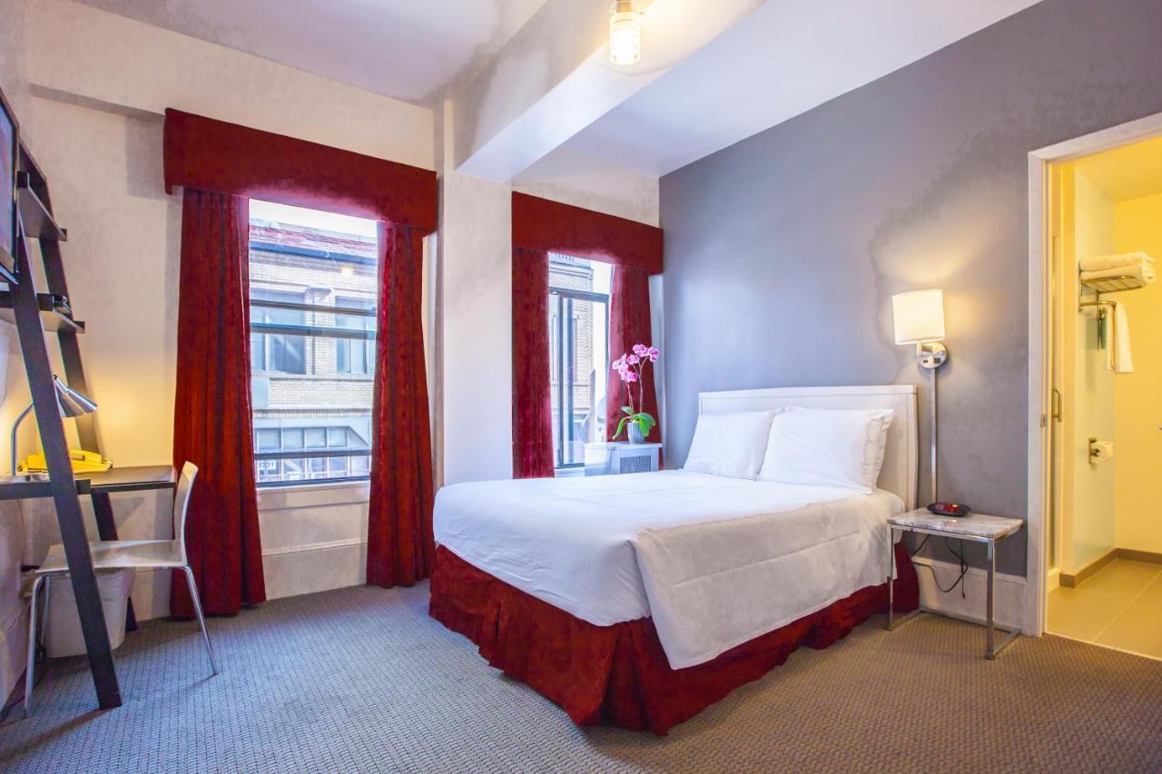 Double Room at Grant Plaza Hotel