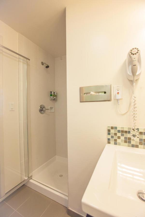 Double Room at Grant Plaza Hotel