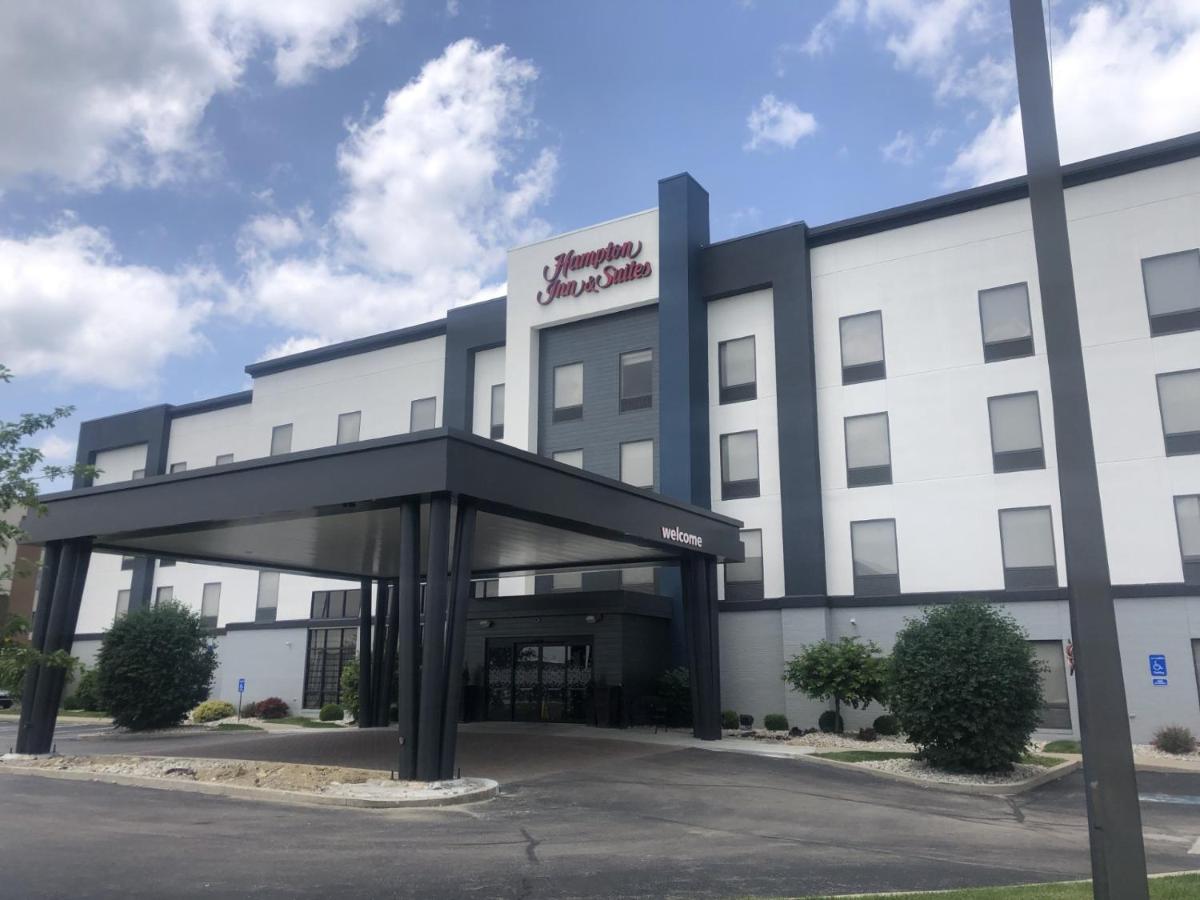| Hampton Inn & Suites Dayton-Vandalia