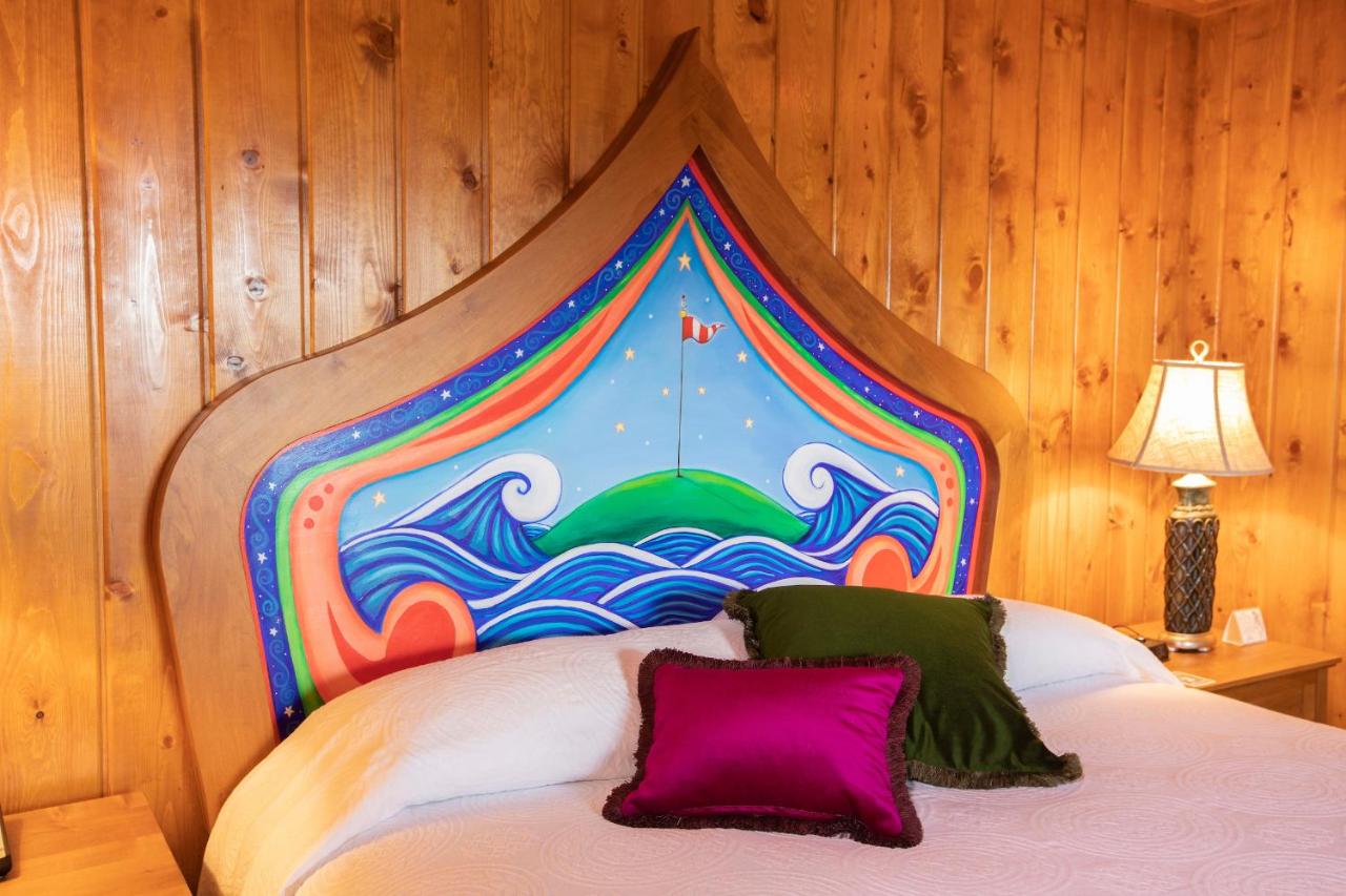 | McMenamins Gearhart Hotel
