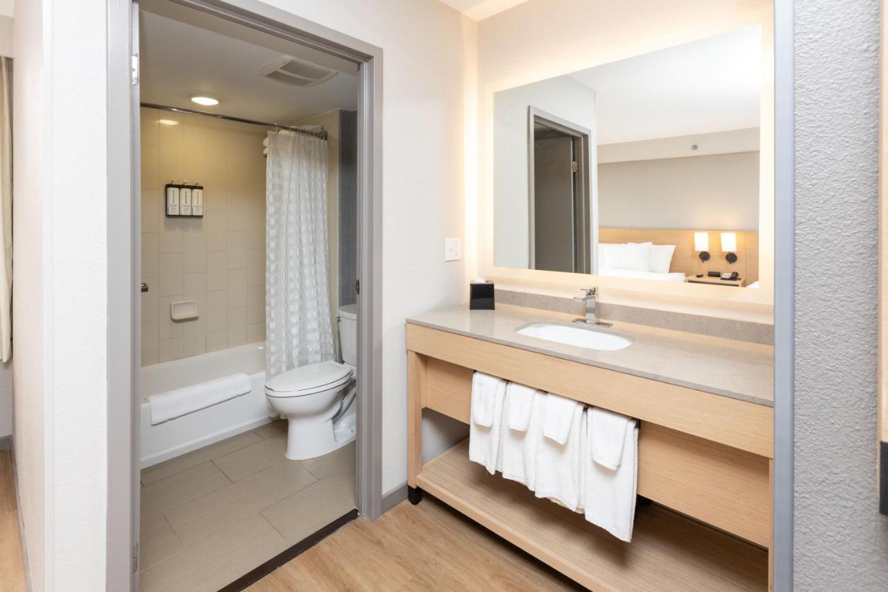 Ada 2 Dbl Tub at Hyatt Place Charlotte/Arrowood