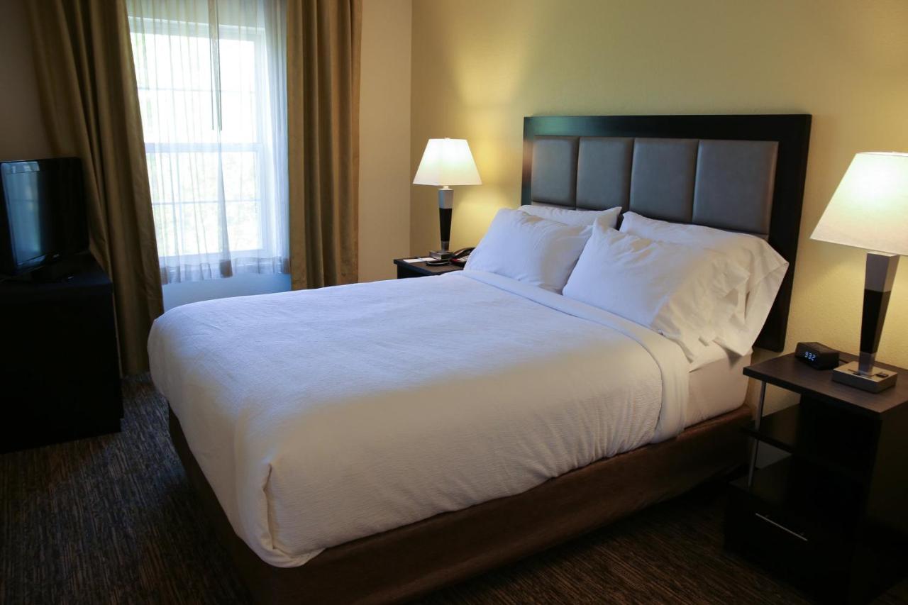 | Candlewood Suites Portland - Scarborough, an IHG Hotel