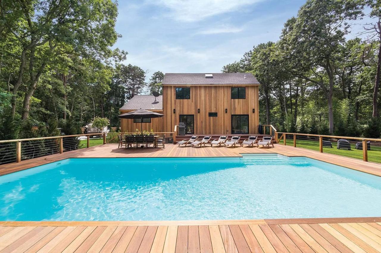 | Villa Direen