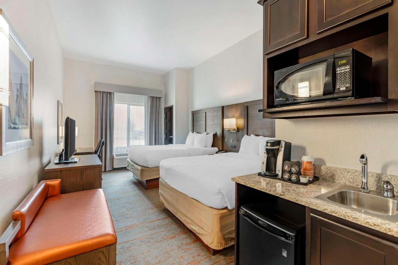 Queen Room with Two Queen Beds - Non-Smoking at Comfort Inn & Suites Brighton Denver NE Medical Center