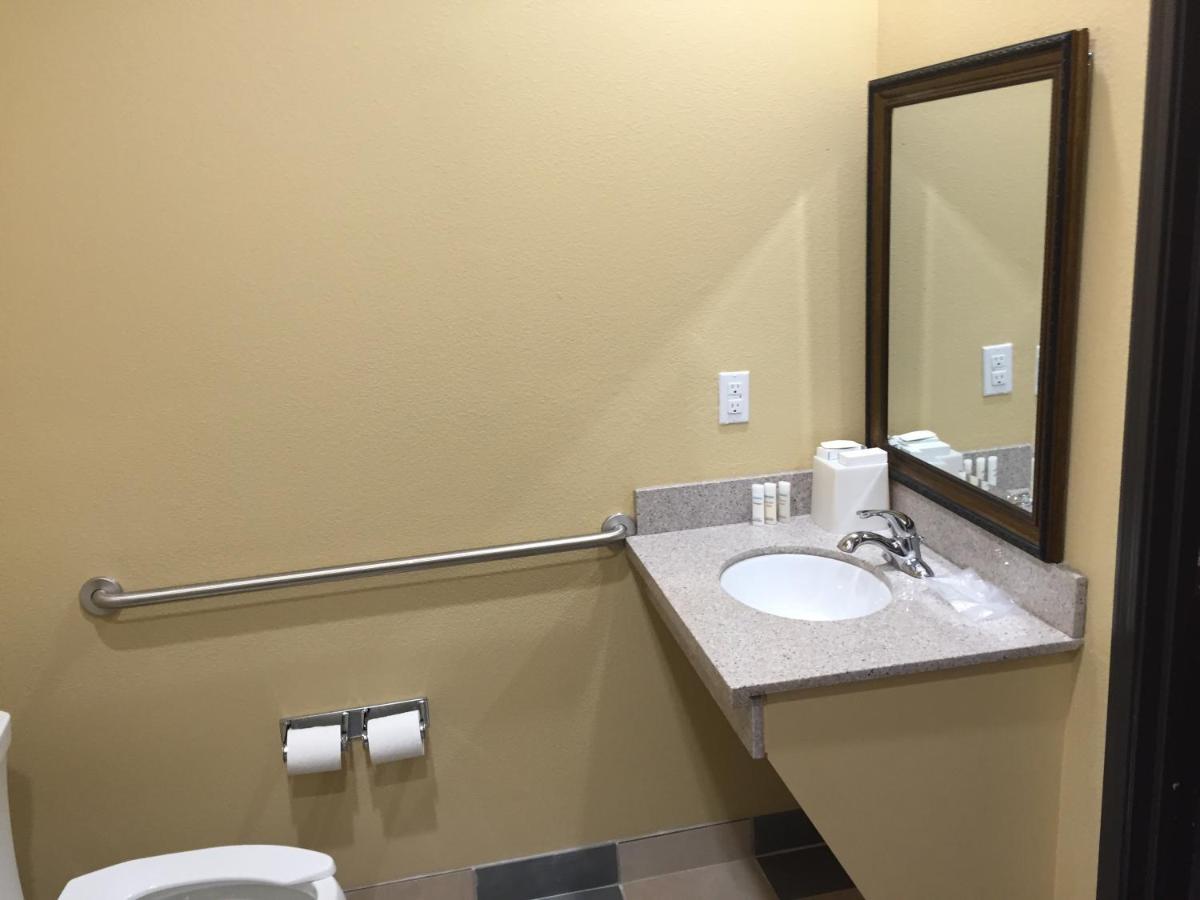 | La Bonita Inn & Suites - Crane