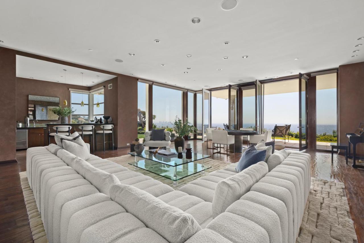 | Trousdale Grand