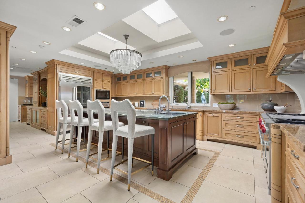 | Trousdale Grand
