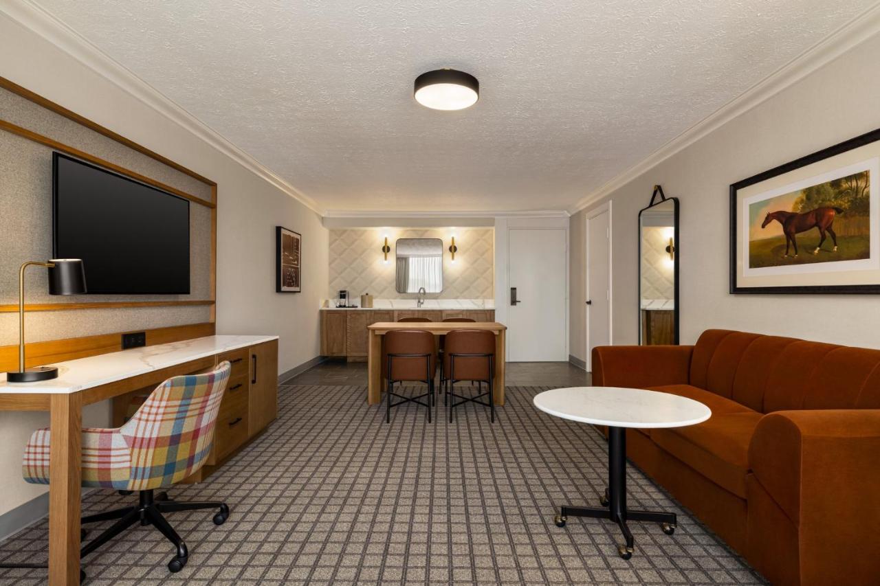 Superior King Suite at Crowne Plaza Louisville Airport Expo Ctr by IHG