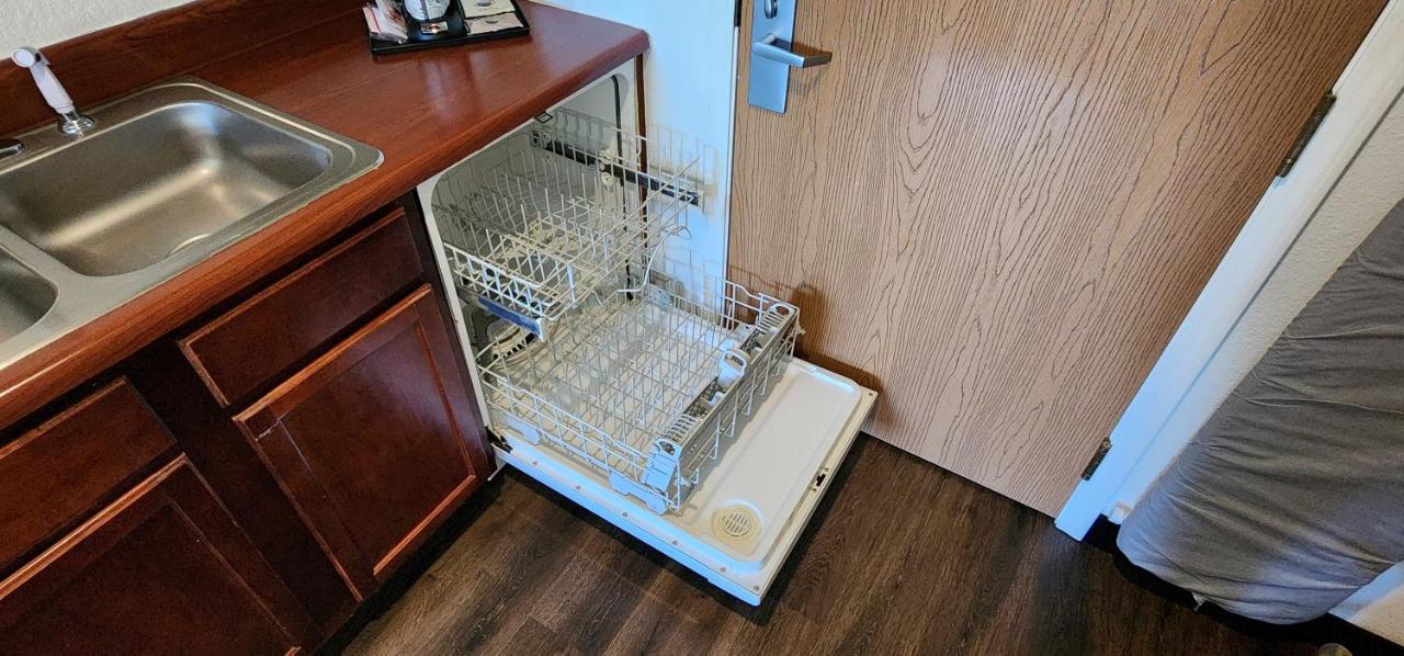 Standard Suite - Non-Smoking at All Towne Suites