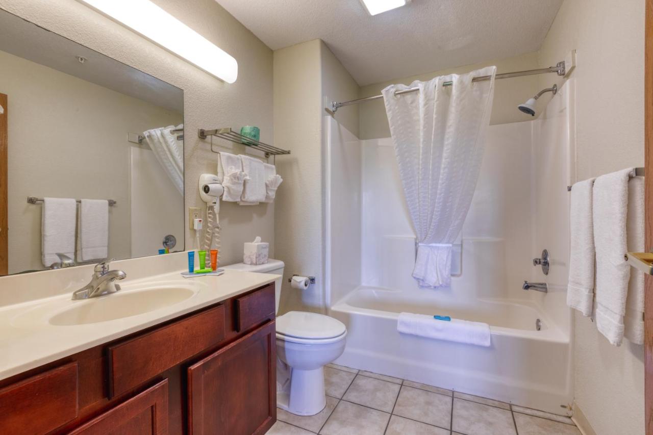 Standard Suite - Non-Smoking at All Towne Suites