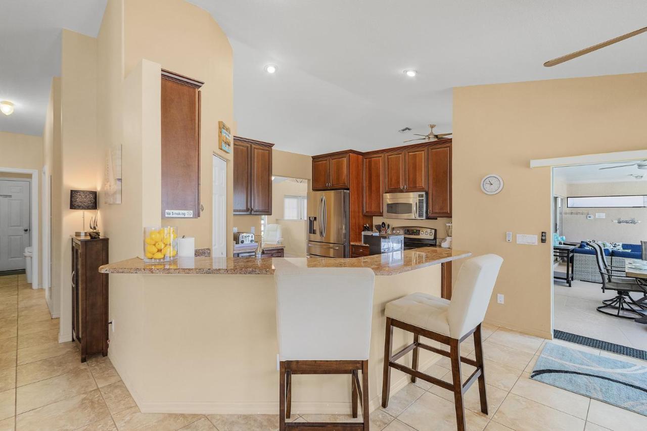  | Waterfront Villa Key Largo SW Cape ID1512
