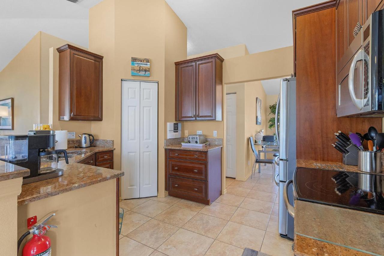 | Waterfront Villa Key Largo SW Cape ID1512