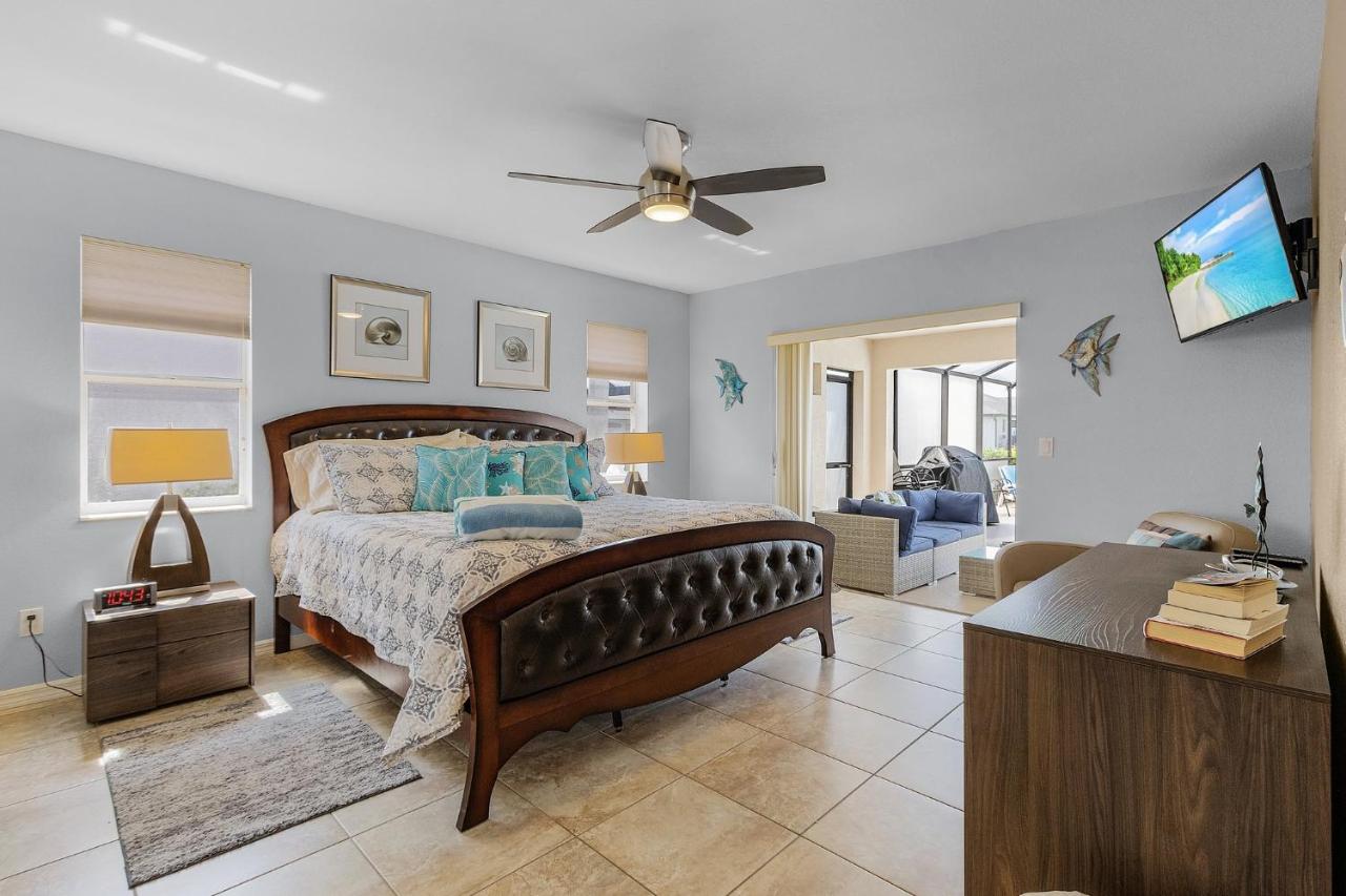 | Waterfront Villa Key Largo SW Cape ID1512