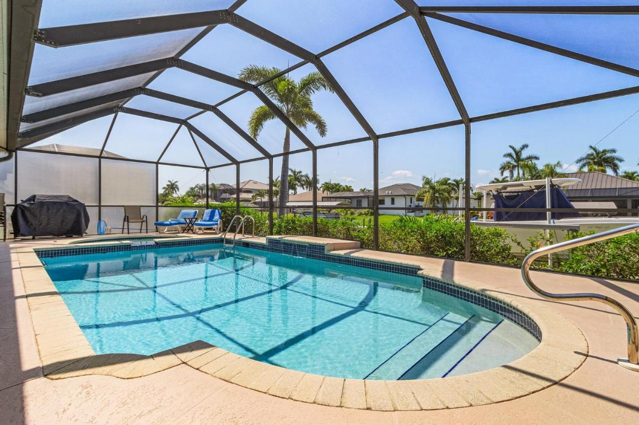 | Waterfront Villa Key Largo SW Cape ID1512