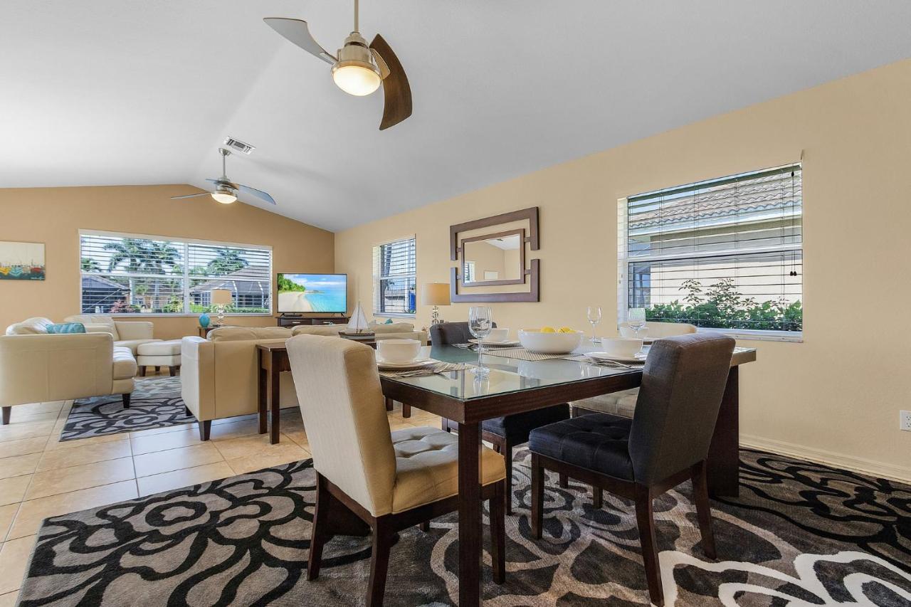 | Waterfront Villa Key Largo SW Cape ID1512