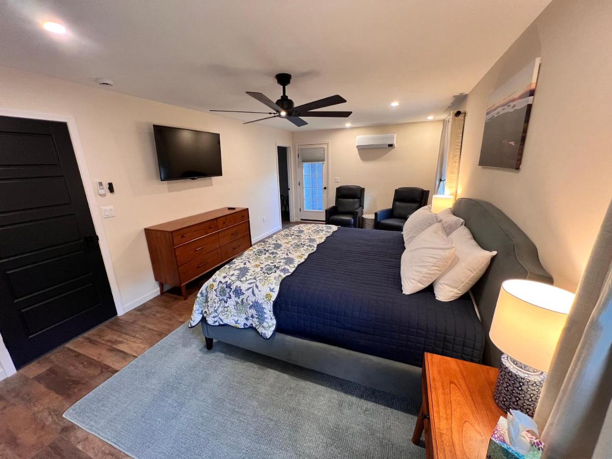 | Canterbury Cottage Bed & Breakfast