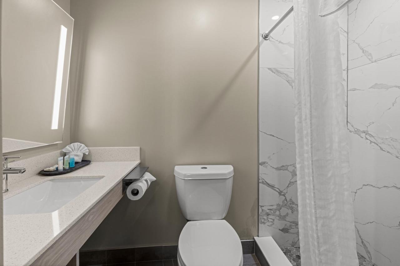 | The Mulberry Hotel