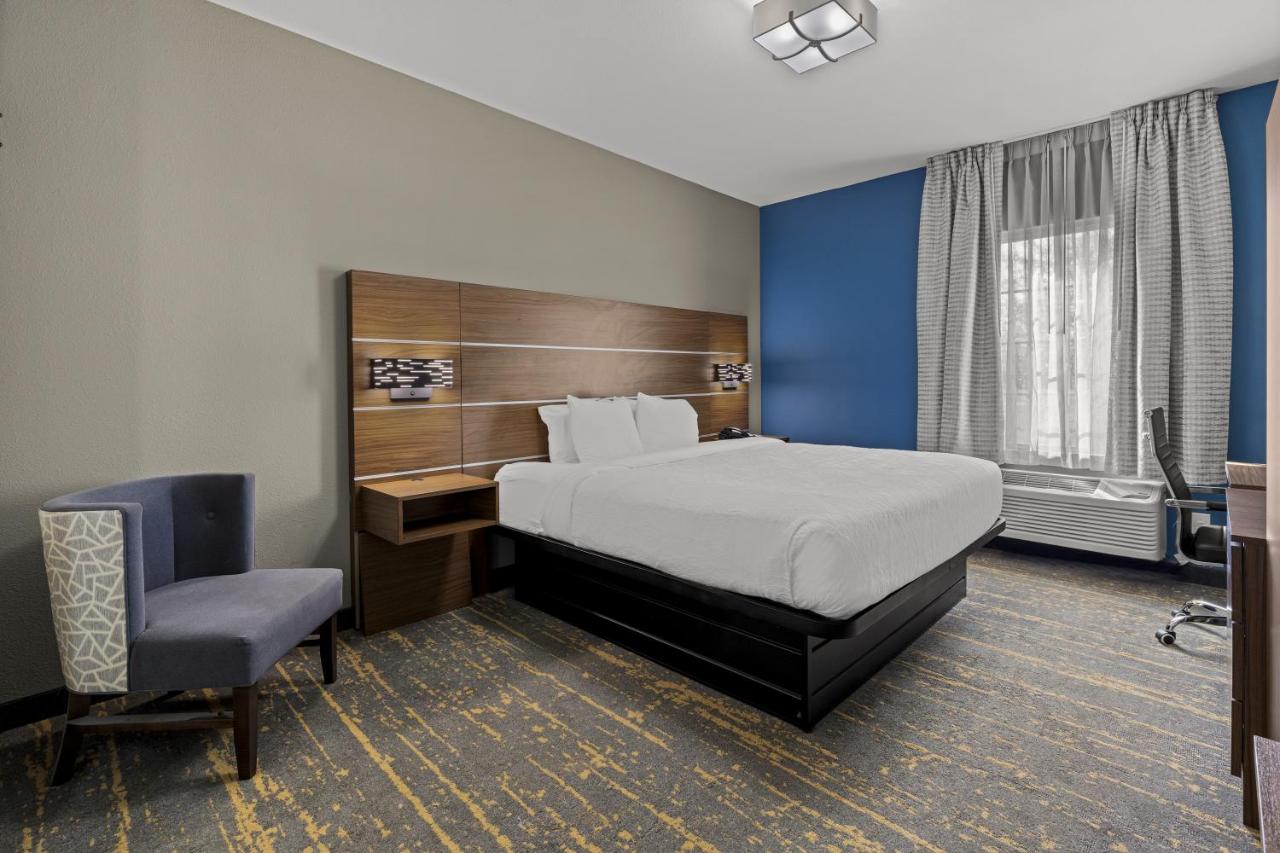 | The Mulberry Hotel
