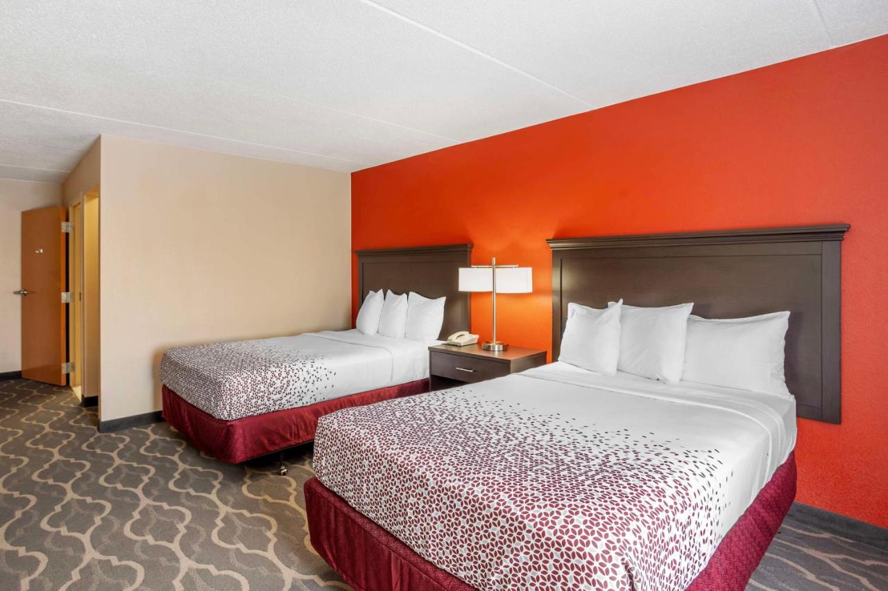 Deluxe Double Room with Two Double Beds at Best Western Inn At Blakeslee-pocono