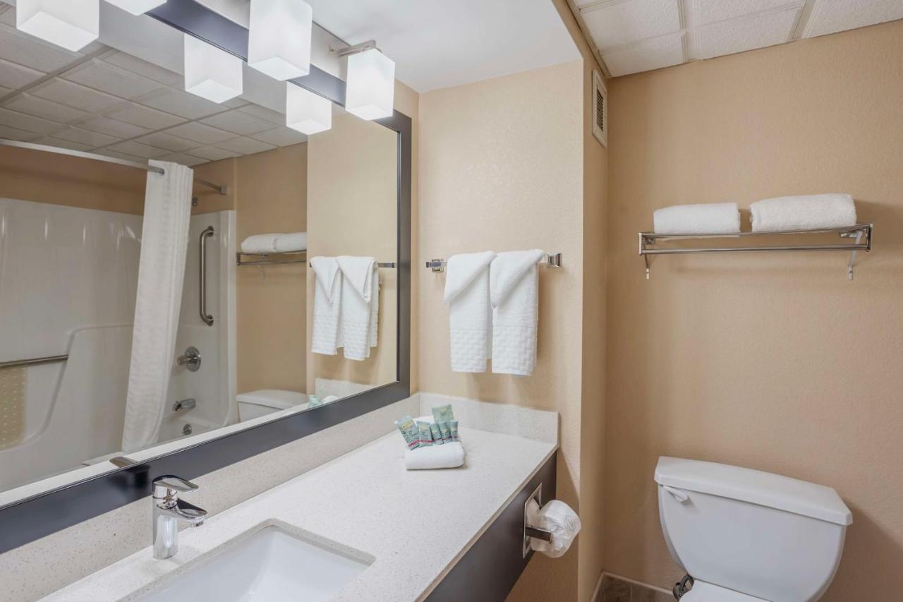 | Best Western Inn at Blakeslee-Pocono