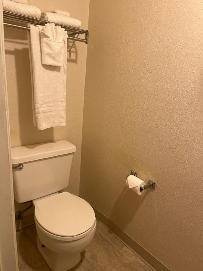 | Americas Best Value Inn Kalispell