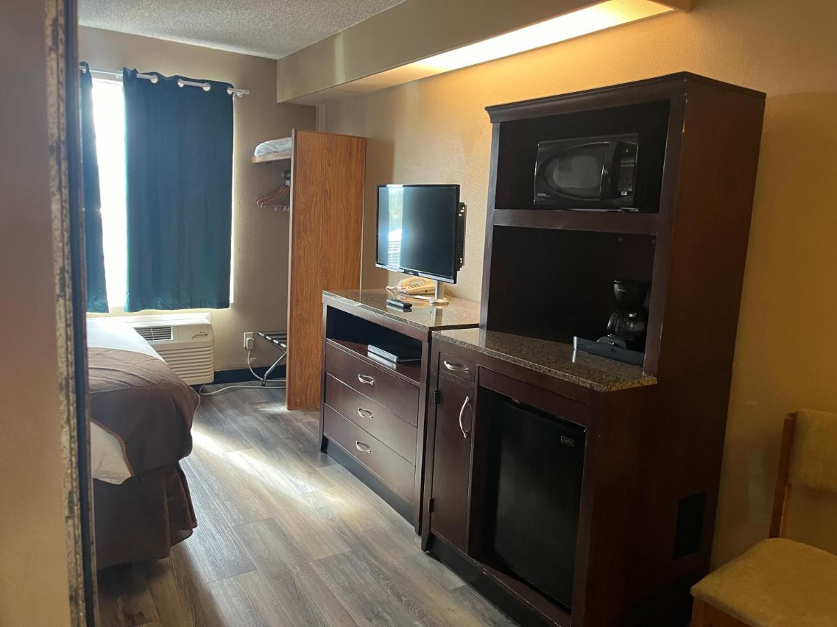 | Americas Best Value Inn Kalispell