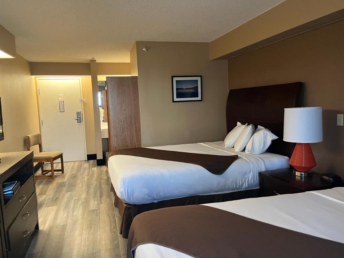 Two Queen Beds Suite Non-Smoking at Americas Best Value Inn Kalispell