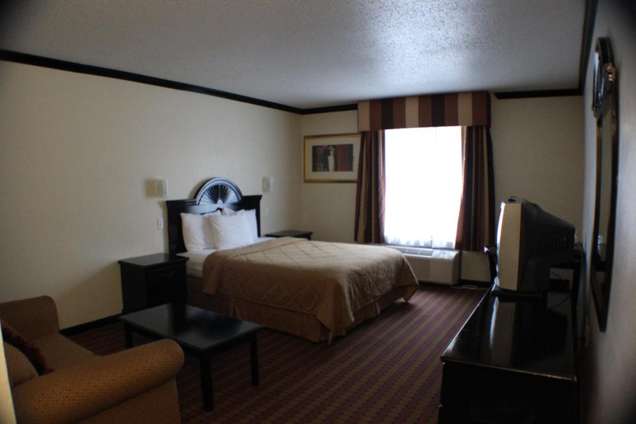 Standard Single Room at Noble Suites