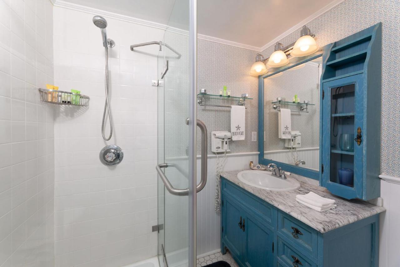 | Harbor Knoll Bed and Breakfast