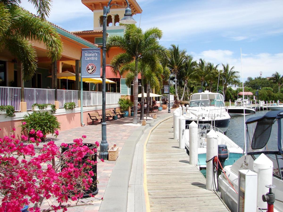 | Waterfront Villa ID2621
