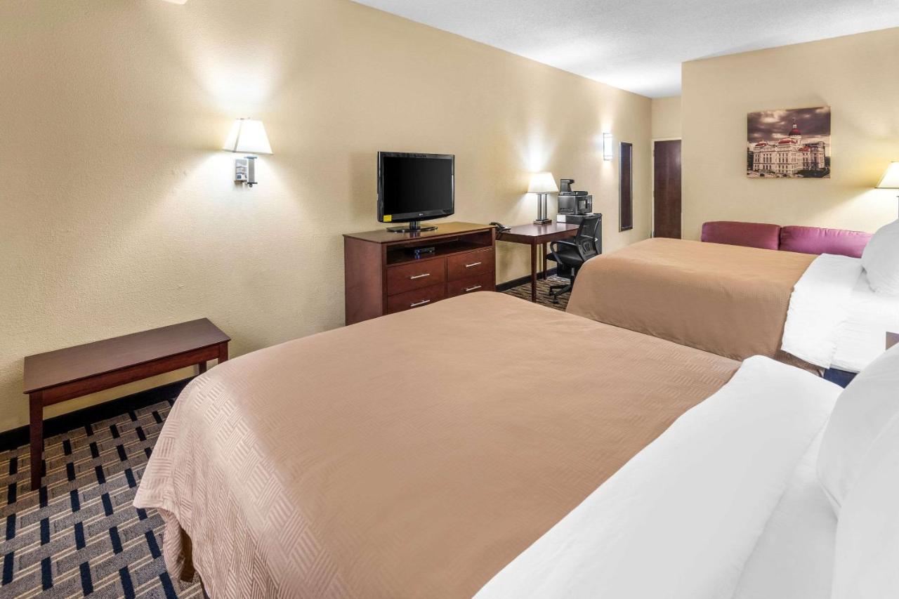 Queen Room with Two Queen Beds - Non-Smoking at Clarion Inn & Suites Indianapolis Northwest