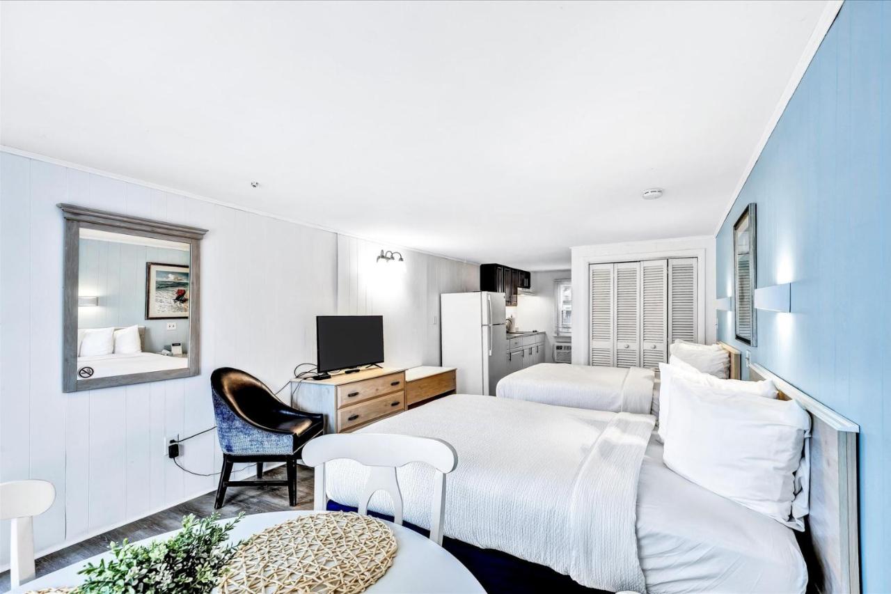  | Ocean Breeze Motel