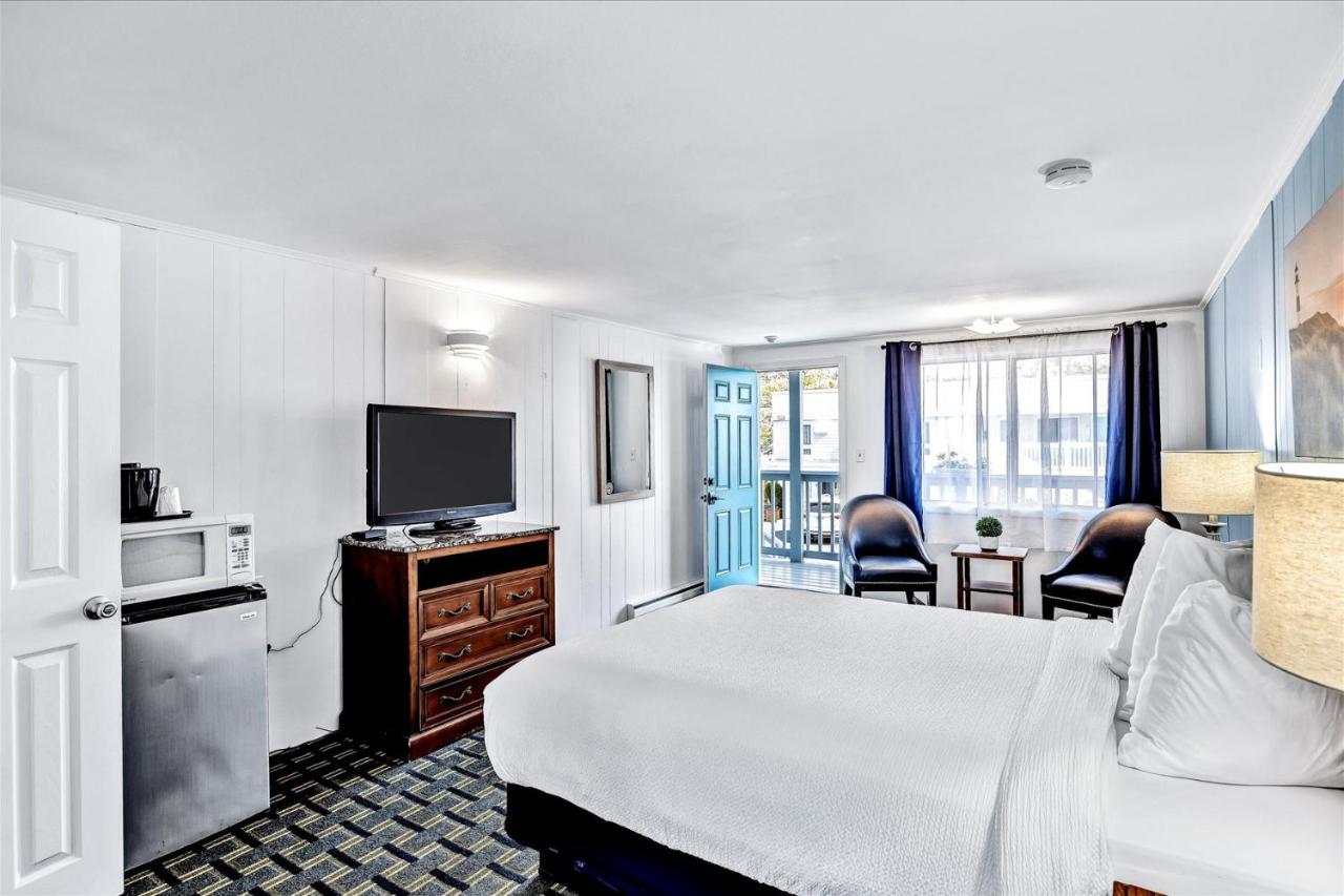  | Ocean Breeze Motel