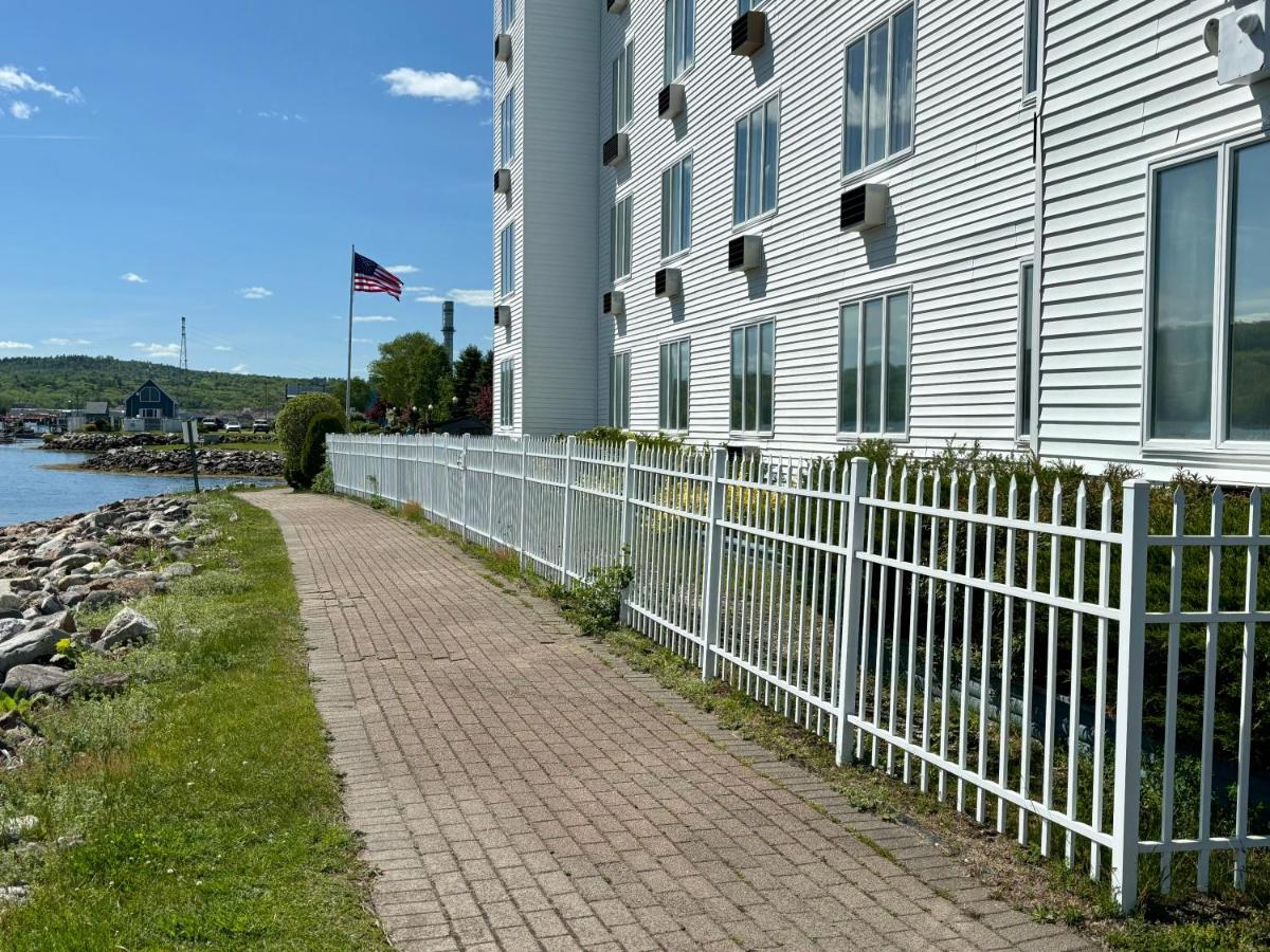 | Fort Knox Inn