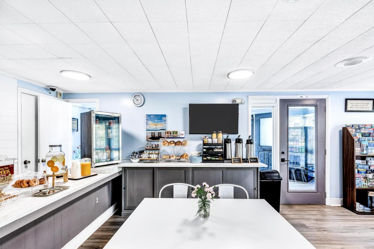  | Ocean Breeze Motel