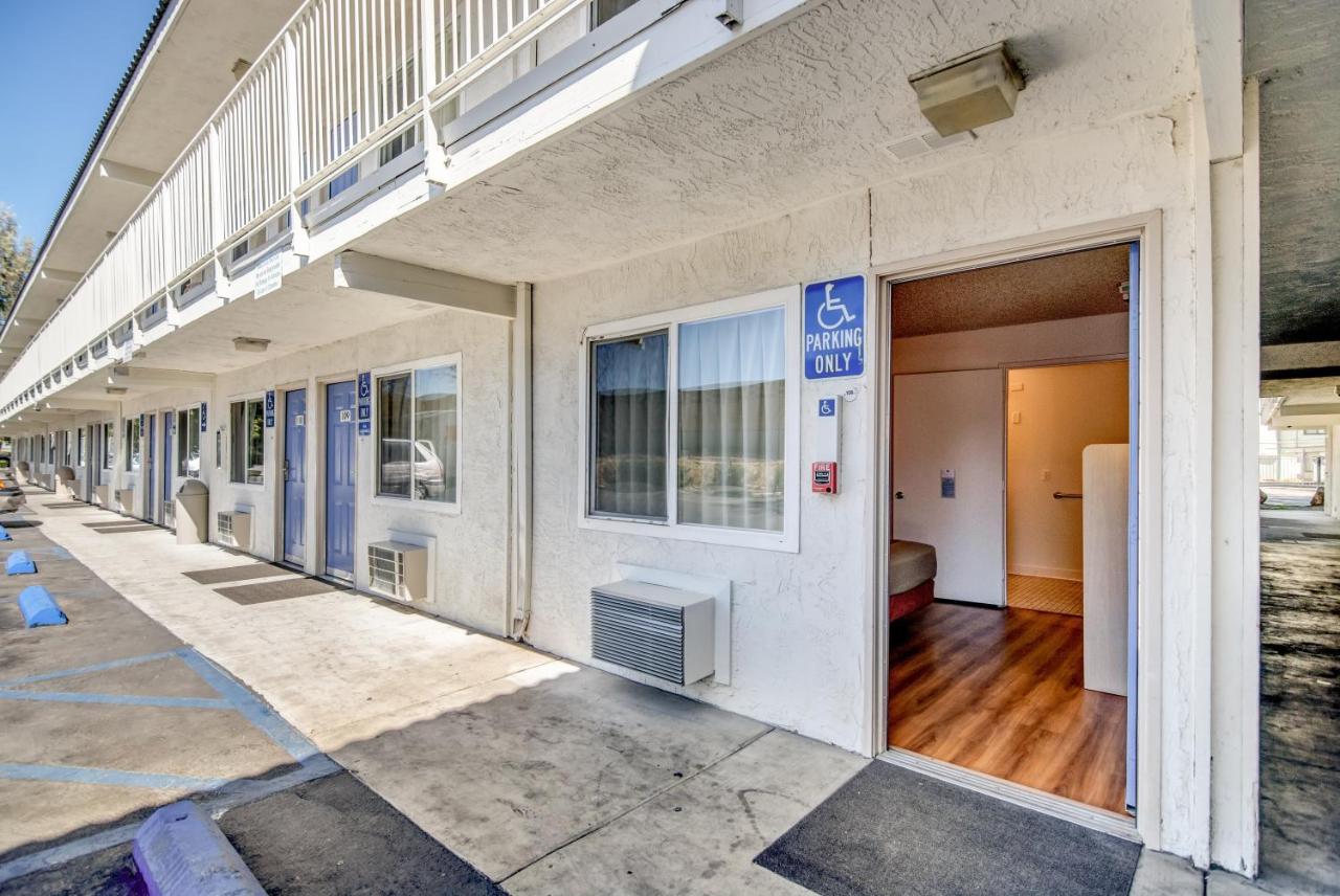| Motel 6-Stockton, CA - North